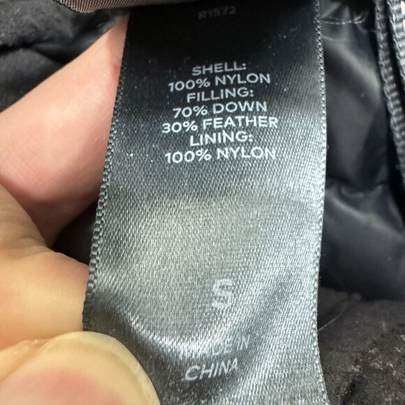 Champion C9 Puffer Jacket Mens Small Black Full Zip Goose Down Feather - Picture 3 of 8